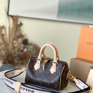 Louis Vuitton Counter Inspection Duty – Free Handbag