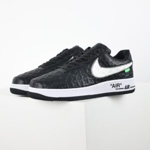 Original Box Version with Accessories Louis Vuitton Air Force 1 Low LV Air Force Low-Top Casual Shoes / Sneakers / Skate Shoes Men's Shoes / Women's Shoes Black & White Embossed