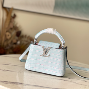 Louis Vuitton Capucines BB Mini Handbag – White